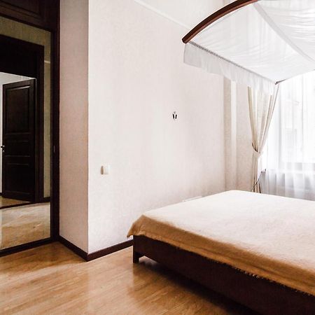 Downtown Prestige Apartment Odessa Zewnętrze zdjęcie