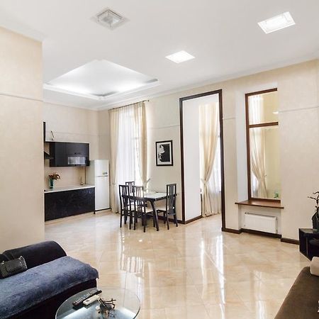 Downtown Prestige Apartment Odessa Zewnętrze zdjęcie