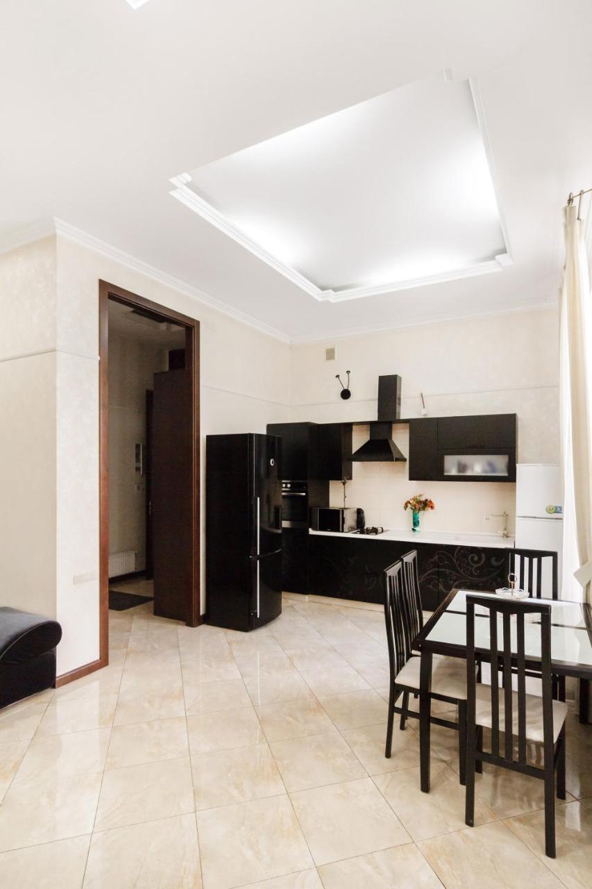 Downtown Prestige Apartment Odessa Zewnętrze zdjęcie